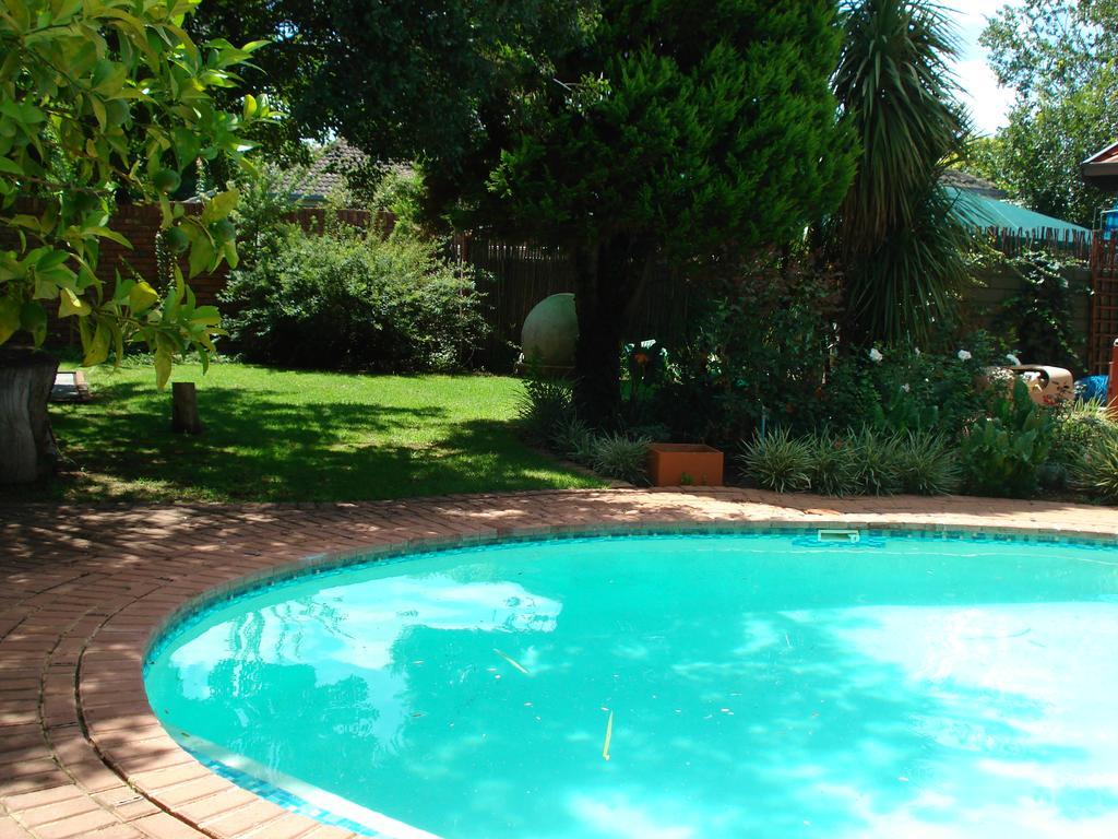 Anne'S Place Potchefstroom Eksteriør billede
